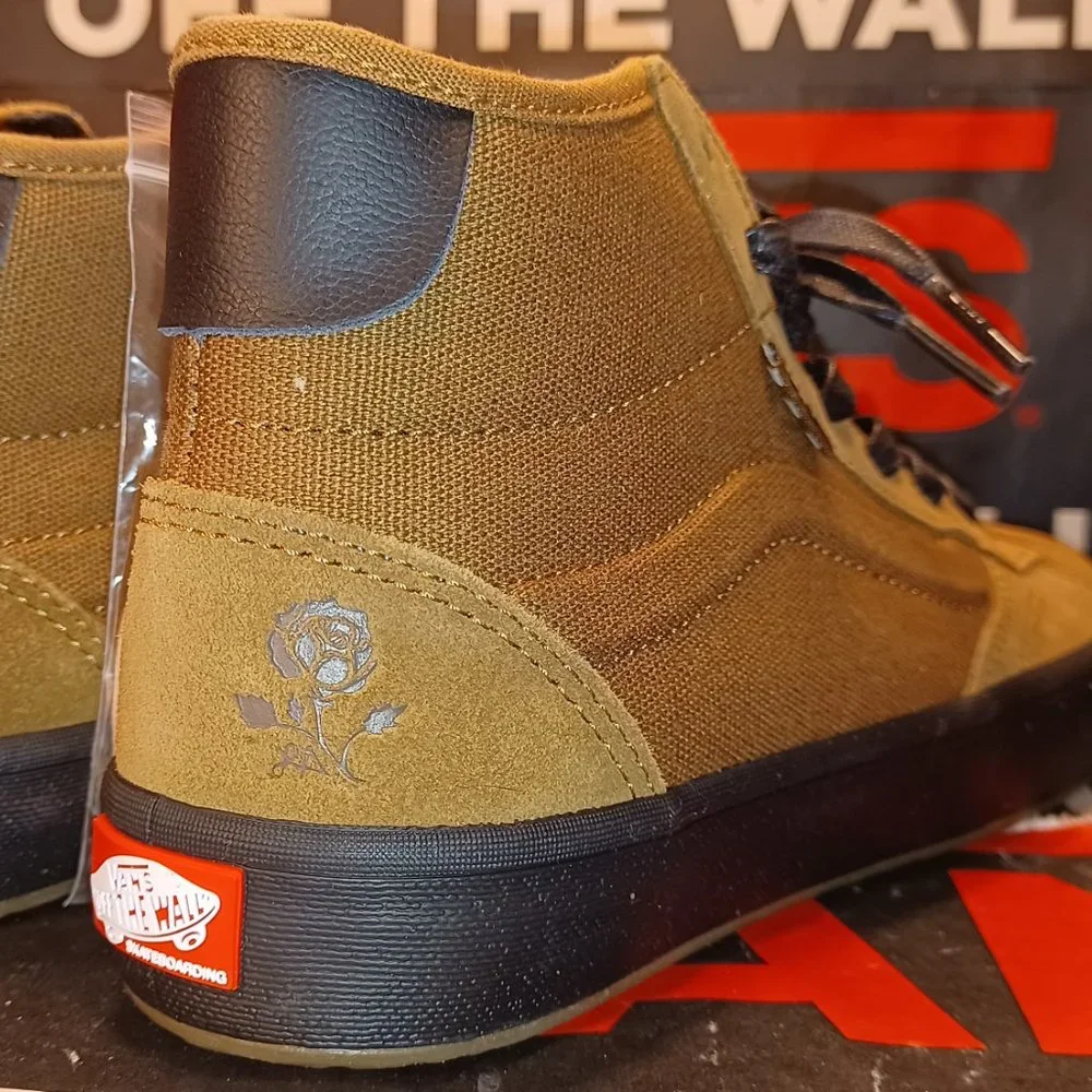 Vans Men's 5/Women's 6.5 The Lizzie - Dirt/Black Rare VN0A4BX1RQJ